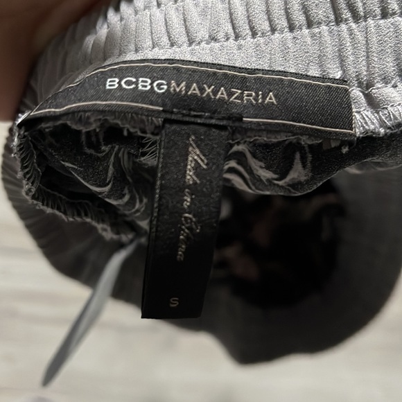 BCBG printed shorts - Picture 6 of 6